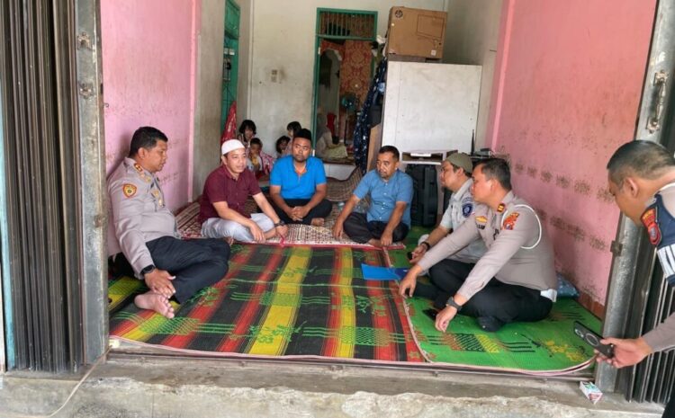 Kapolres Madina Serahkan SPT Jasa Raharja Almarhum  Fathia