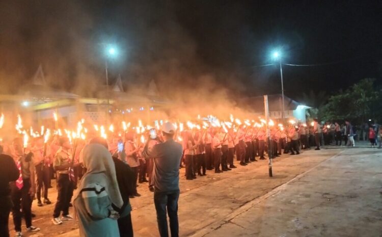 Ratusan Peserta Obor Dilepas Camat Kotanopan