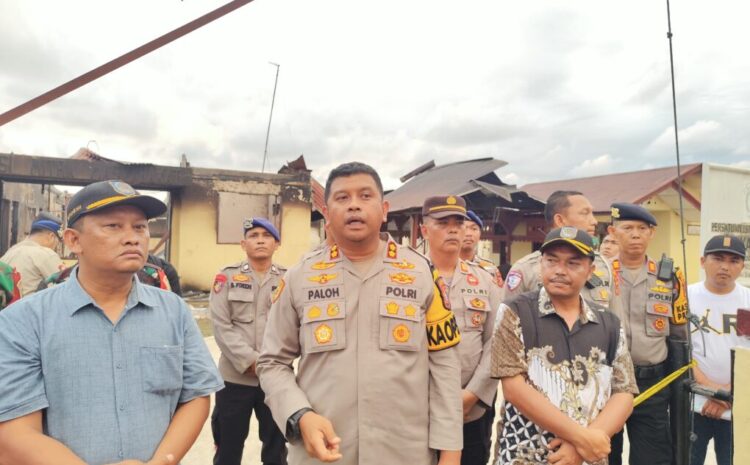 Terkait Dibakarnya Polsek MBG, Kapolres Himbau Warga Tetap Tenang dan Tidak Mudah Terprovokasi.