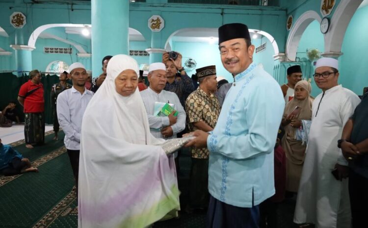  Di Mompang Jae, Warga Minta Pembangunan Jembatan Kepada Bupati