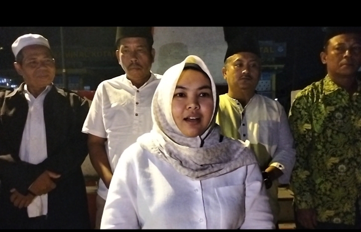  Wakil Bupati Madina Takbir Keliling Bersama Masyarakat Kotanopan