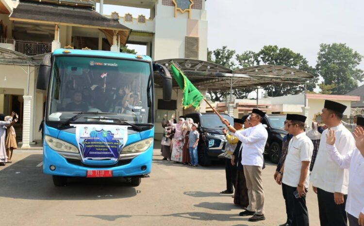  25 Qari/Qariah  Madina Berangkat ke  MTQ Tingkat Provinsi di Deli Serdang