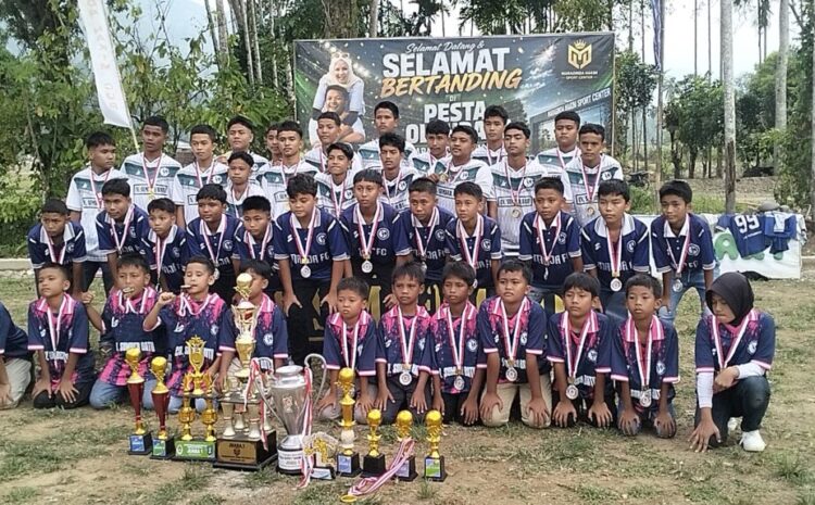  Maraginda Hakim Apresiasi Prestasi SSB Manja di Tingkat Kabupaten