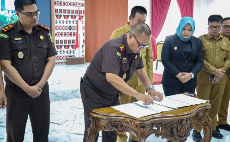 Teken MoU, Jaksa  Jadi Sahabat Pendidik, Guru Diminta Mengajar dengan Tenang